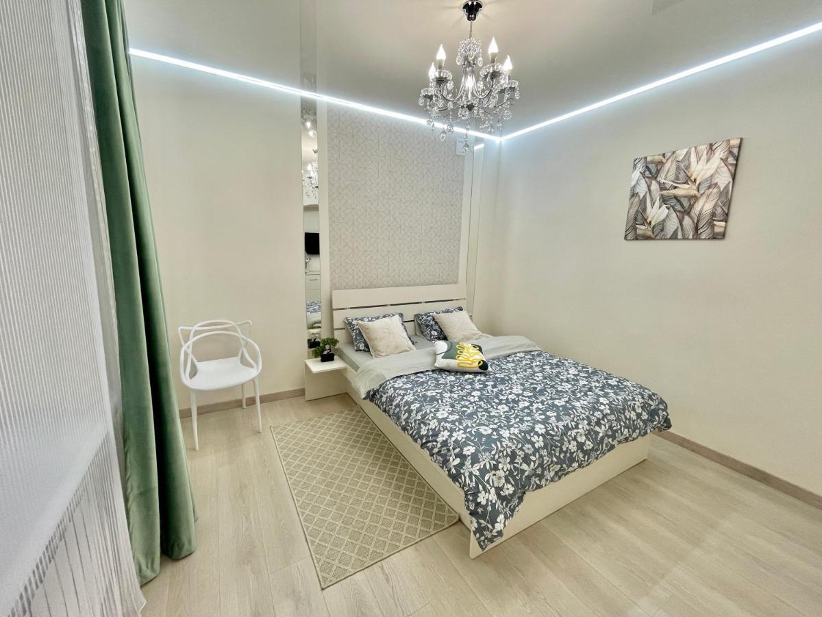 Style Apartments In Old Лвив Екстериор снимка