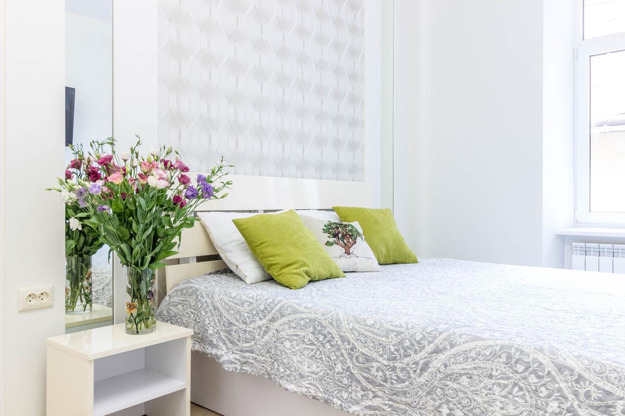 Style Apartments In Old Лвив Екстериор снимка