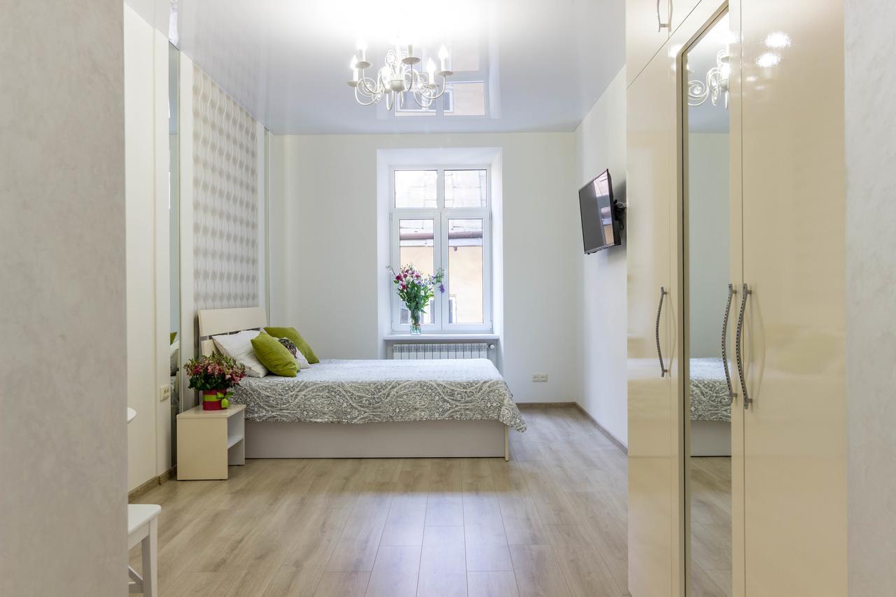 Style Apartments In Old Лвив Екстериор снимка